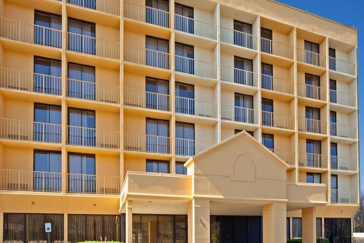 La Quinta By Wyndham Nashville Airport/Opryland Exterior photo